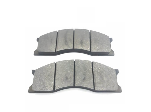BRAKE PAD KIT 11709042, 6213353, 11990101, 11994540, 11998758, 6630406, 17410219