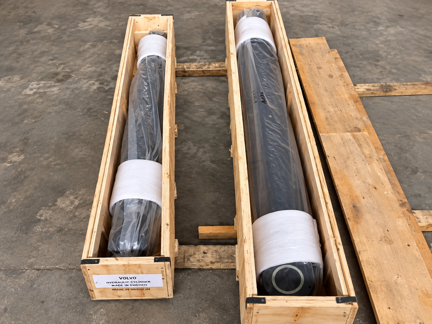 HYDRAULIC CYLINDER 14671536