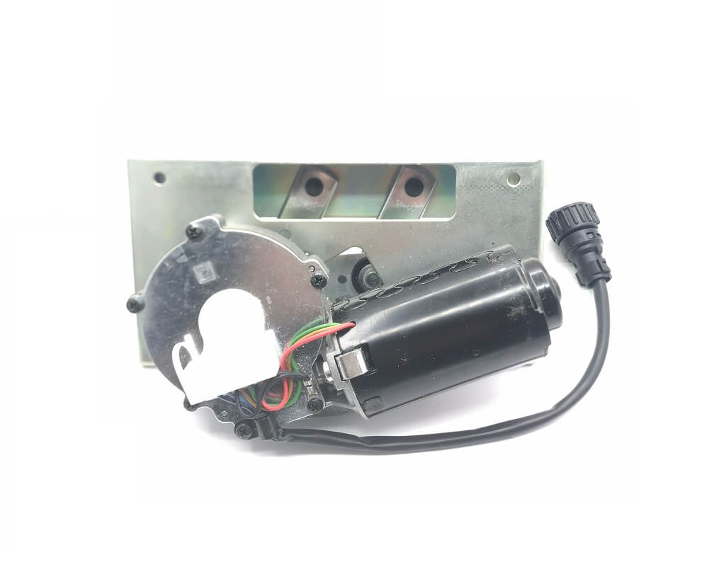 Volvo WINDSHIELD WIPER MOTOR 15411755, 15190412